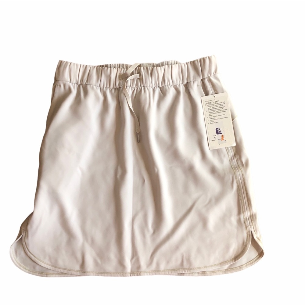Lululemon On the Fly Skirt Size 12